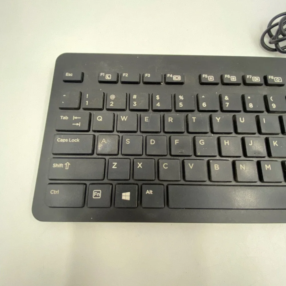HP Wired USB Keyboard Black 803181-001 Full Size with Keypad Tested Missing Foot